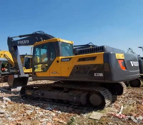 Excavateur Volvo EC220DL original de 22 tonnes Excavateur à rampe d'occasion en bon état