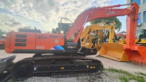 Orange en bon état 19400KG Excavateur Hitachi Zx200 d'occasion avec une puissance de 109.6kw