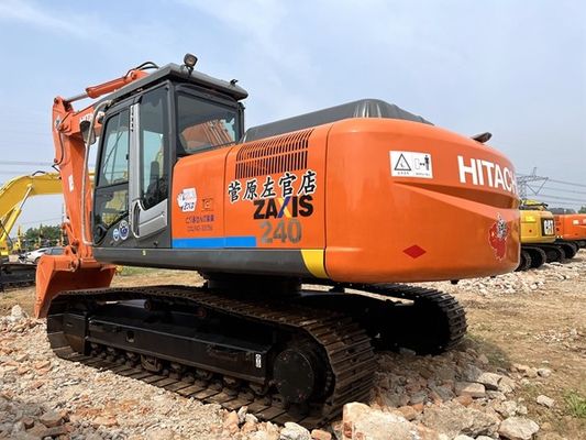 Une excavatrice hydraulique Hitachi Zx240 est en stock
