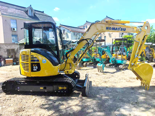 2022 mini-pelée utilisée Komatsu PC55, 5,5 tonnes. Zéro balancement de queue. Mini-pelée utilisée.